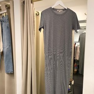 Amo T-Shirt Dress